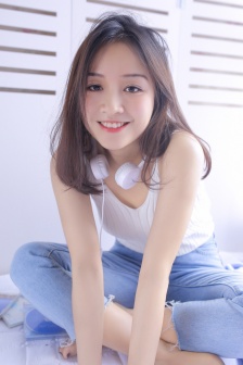 尼姑也疯狂第一季免费观看
